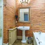 Chateau La Comtesse De Loire & Spa 4*