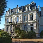 酒店 Chateau La Comtesse De Loire & 索米尔
