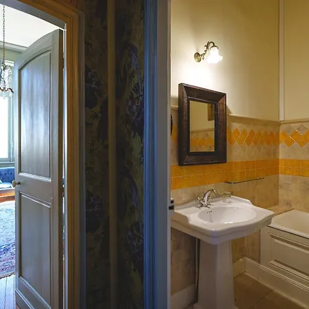 Hotel Chateau La Comtesse De Loire &