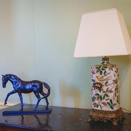 Chateau La Comtesse De Loire & Hotel 4*