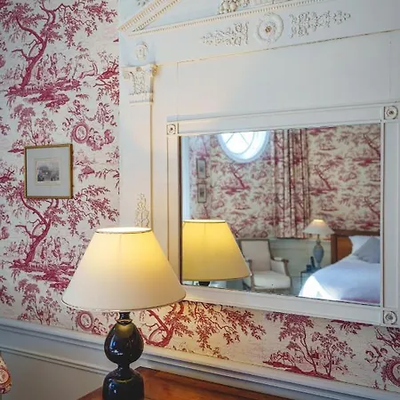 Chateau La Comtesse De Loire & Spa Hotel 4*
