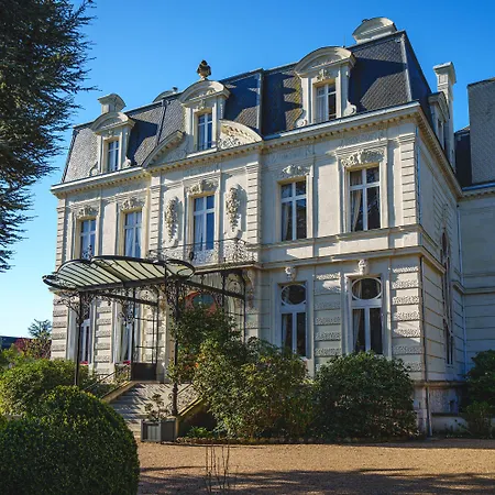 Hotel Chateau La Comtesse De Loire &