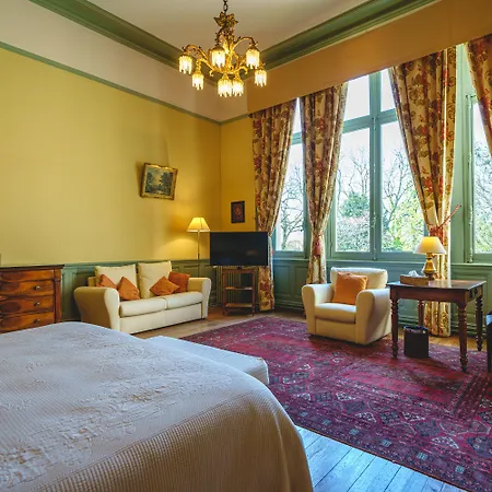 Chateau La Comtesse De Loire &