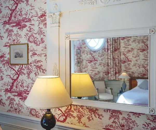 Château La Comtesse De Loire&spa Hotel 4*