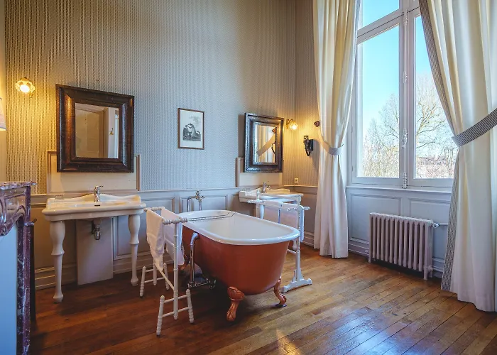 Hotel Château La Comtesse De Loire&spa Saumur