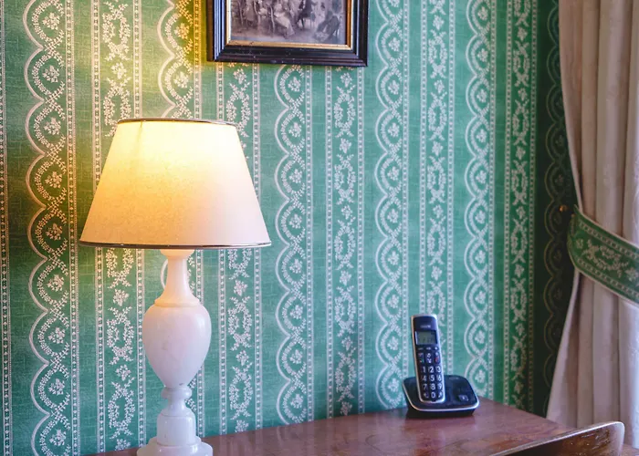 Château La Comtesse De Loire&spa Hotel 4*