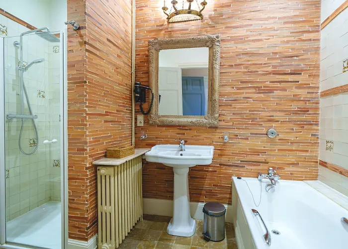 Château La Comtesse De Loire&spa 4*